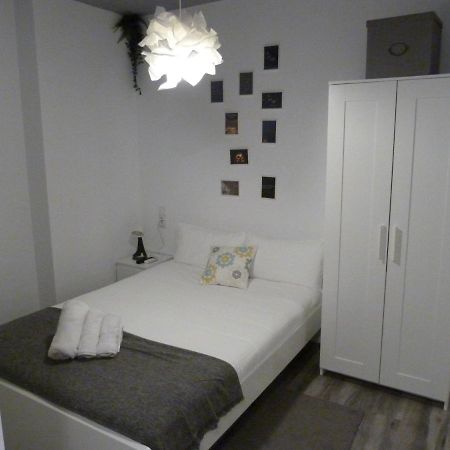Intimo Y Acogedor "Algunos" Con Banera Hidromasaje Apartment Valencia Exterior foto