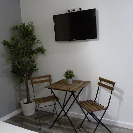 Intimo Y Acogedor "Algunos" Con Banera Hidromasaje Apartment Valencia Exterior foto