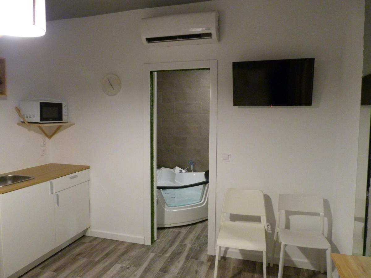 Intimo Y Acogedor "Algunos" Con Banera Hidromasaje Apartment Valencia Exterior foto